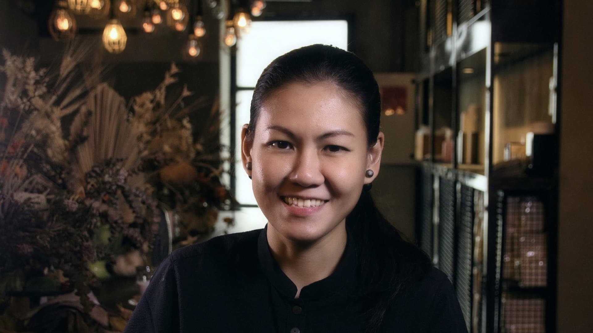 Lolla's 'best female chef in Asia' quit her job to pursue cooking