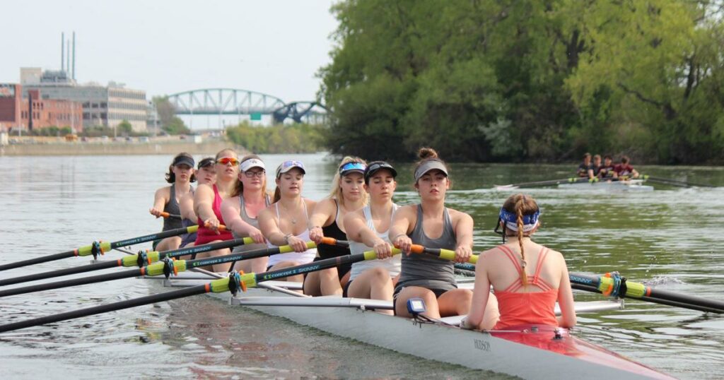 Mix fitness and fun with a youth camp on the water